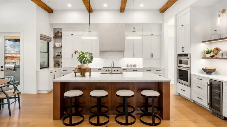 Achieving Symmetry And Balance In Kitchen Design